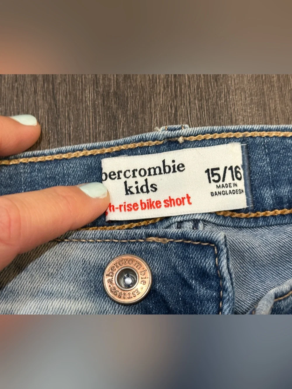Abercrombie Kids Girls 15/16 Two Tone High Rise Denim Bike Shorts Raw Hem